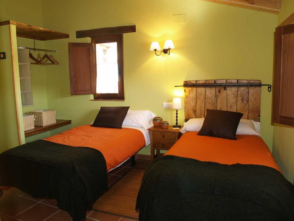 Hotel Rural Piedra Abierta San Martín de Perapertú المظهر الخارجي الصورة